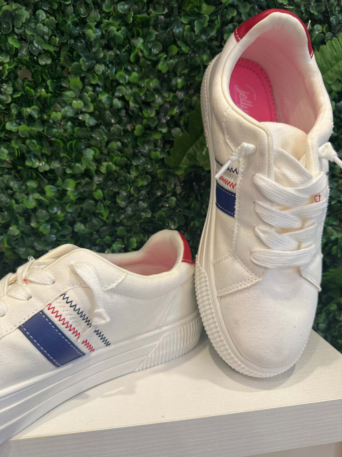 Asia Tennis Shoe