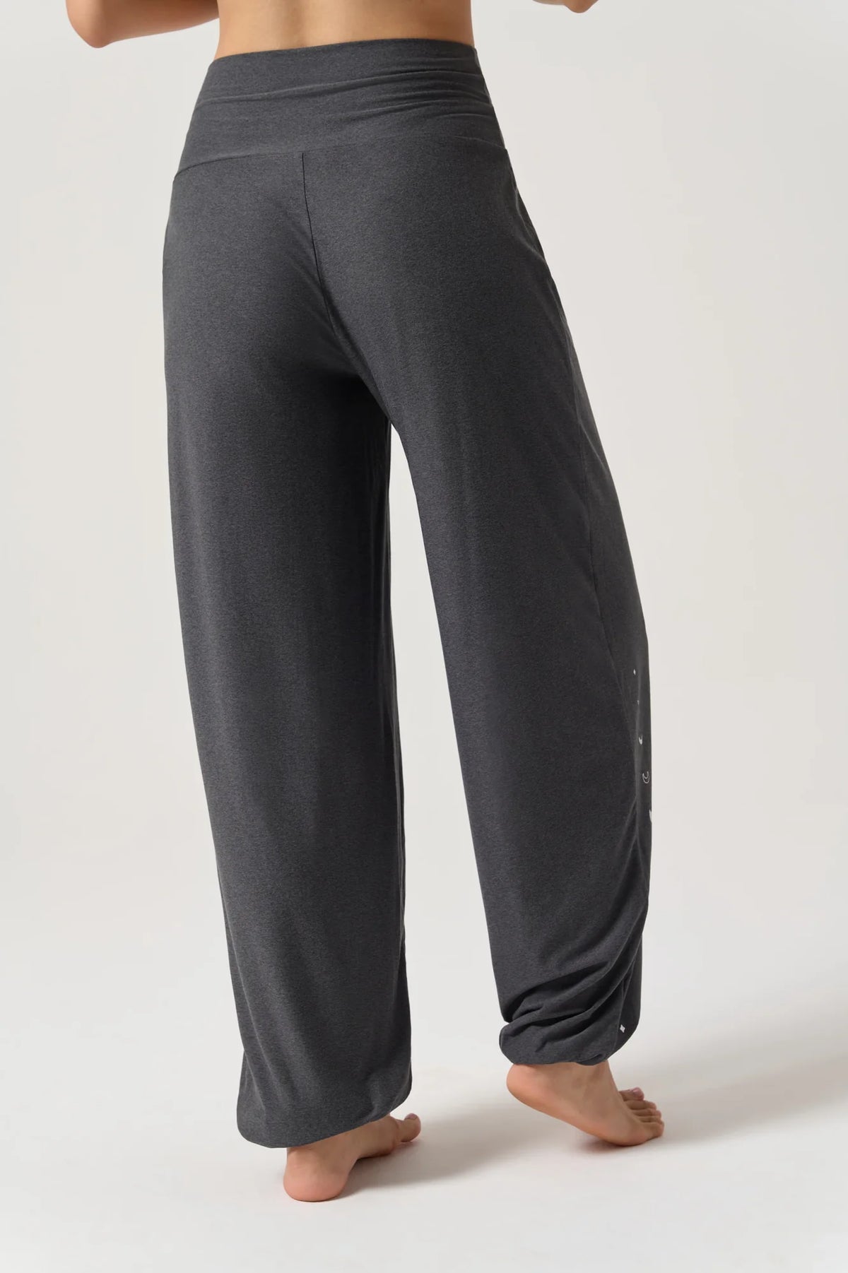Solis Pant